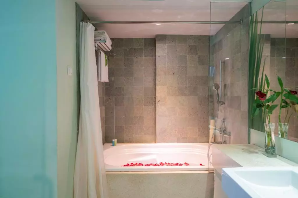 EDEN Hotel Kuta Bali